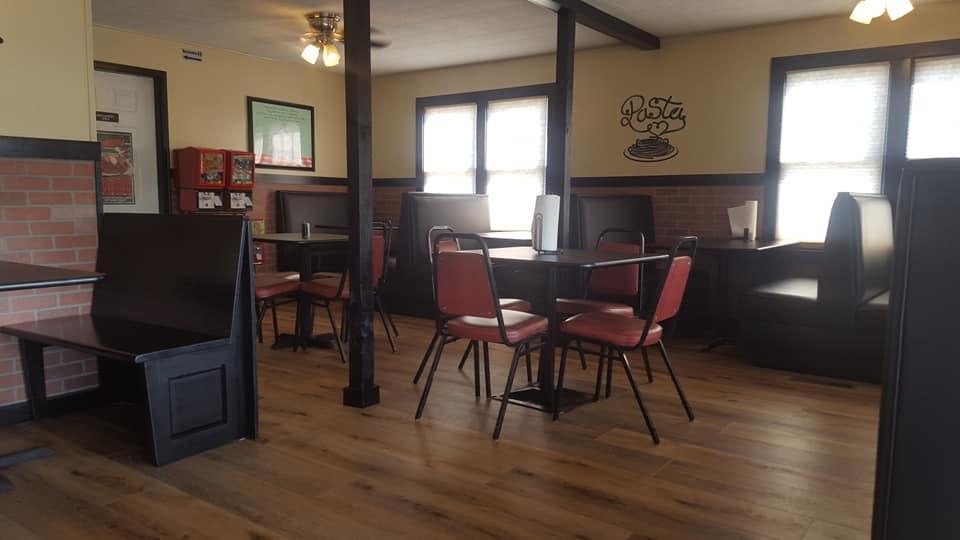 Pizza House-Pine Knot